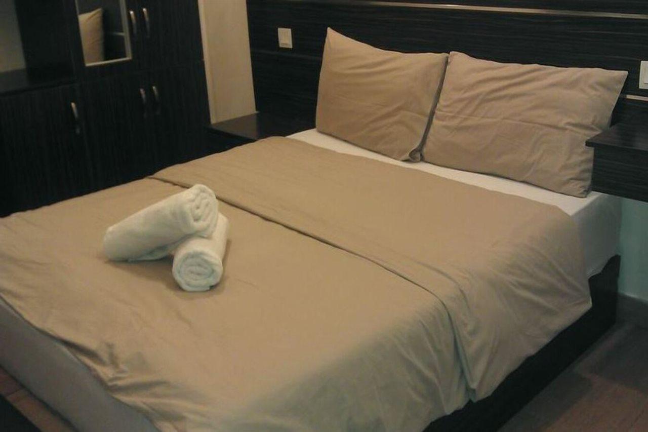 Sabrina Golden Palace Hotel กัวลาลัมเปอร์ ภายนอก รูปภาพ